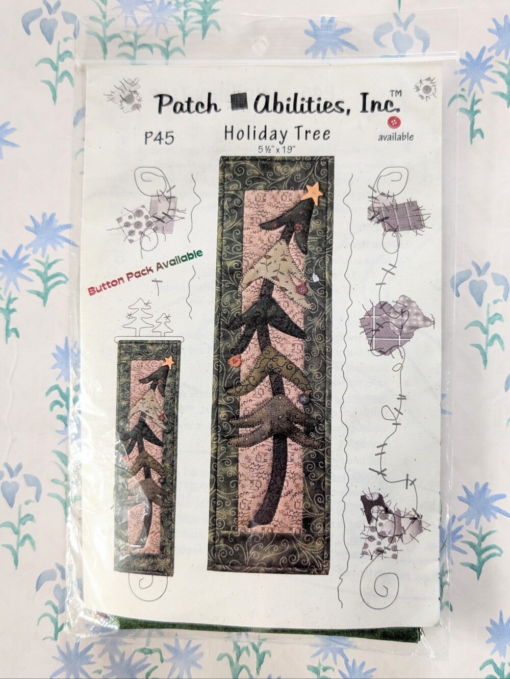 Patch Abilities Holiday Tree Quilted Wall Hanging Kit NEW Christmas Sewing DIY